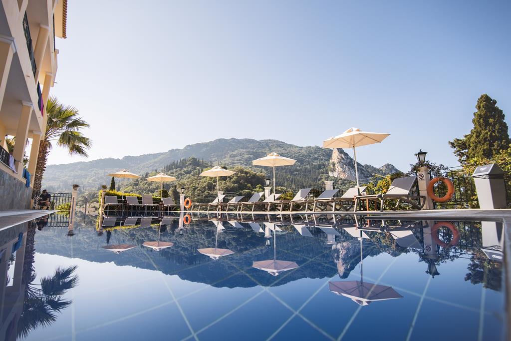 Alonakia 8-daagse Zonvakantie naar Corfu bij Alonakia