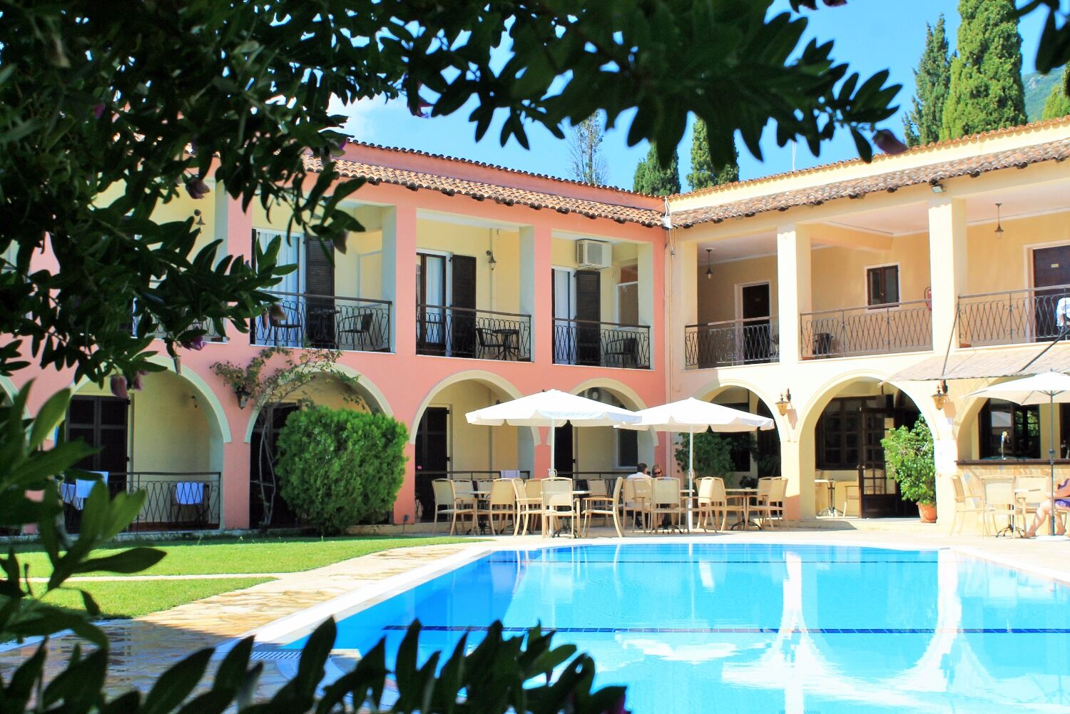 Annaliza Aparthotel Stad Ipsos Corfu Beste Prijs € 383.00