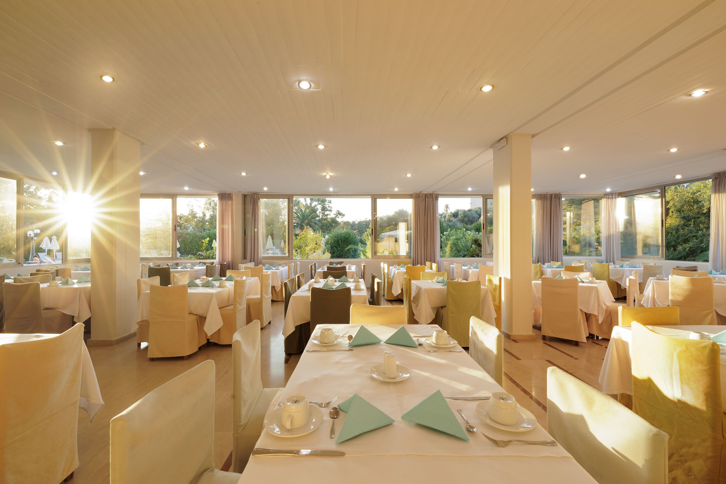 Livadi Nafsika Hotel Stad Dassia Corfu Beste Prijs € 472.00