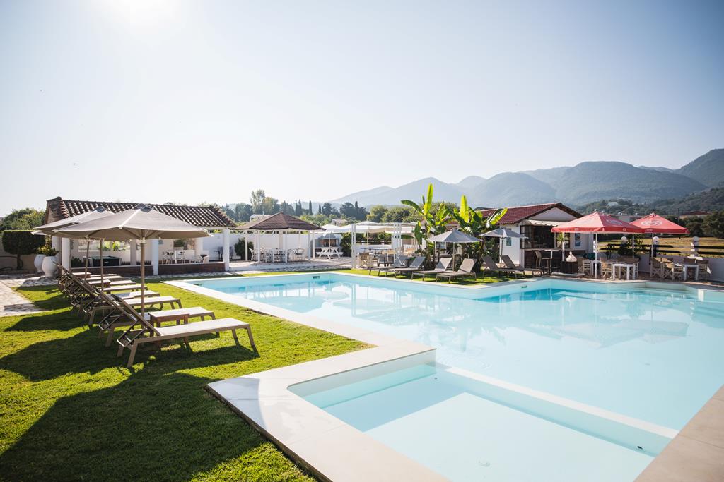 TUI TIME TO SMILE Tassos 8-daagse Zonvakantie naar Corfu bij TUI TIME TO SMILE Tassos