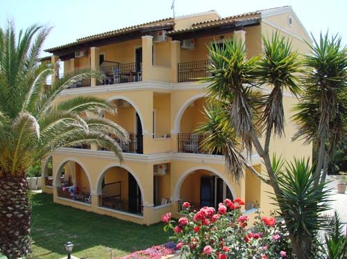 Spiti Nikos Stad Gouvia Corfu Beste Prijs € 249.00