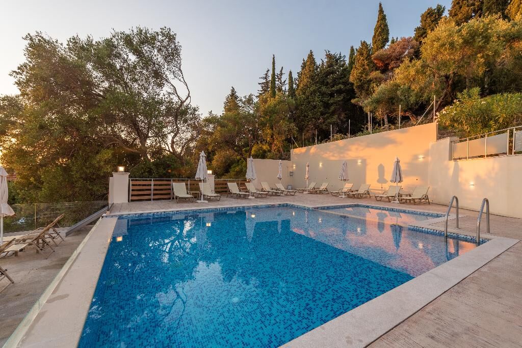 Mazis Stad Agios Gordios Corfu Beste Prijs € 321.00