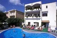 Louvre Hotel Stad Gouvia Corfu Beste Prijs € 372.00