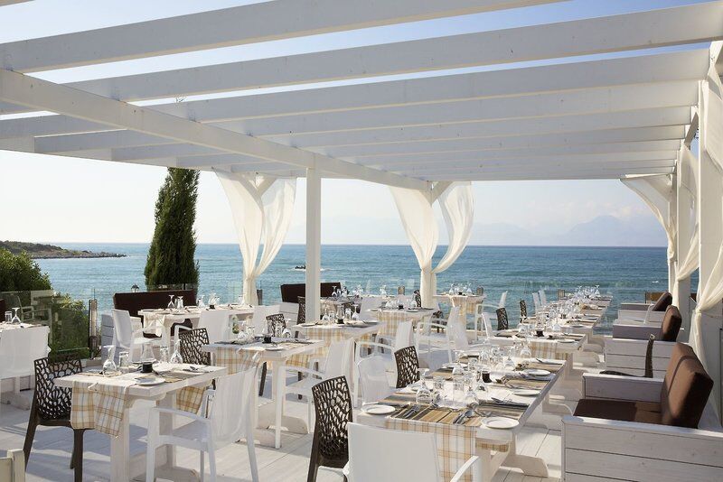 Mareblue Beach Corfu Resort Stad Agios Spyridon Corfu Beste Prijs € 410.00
